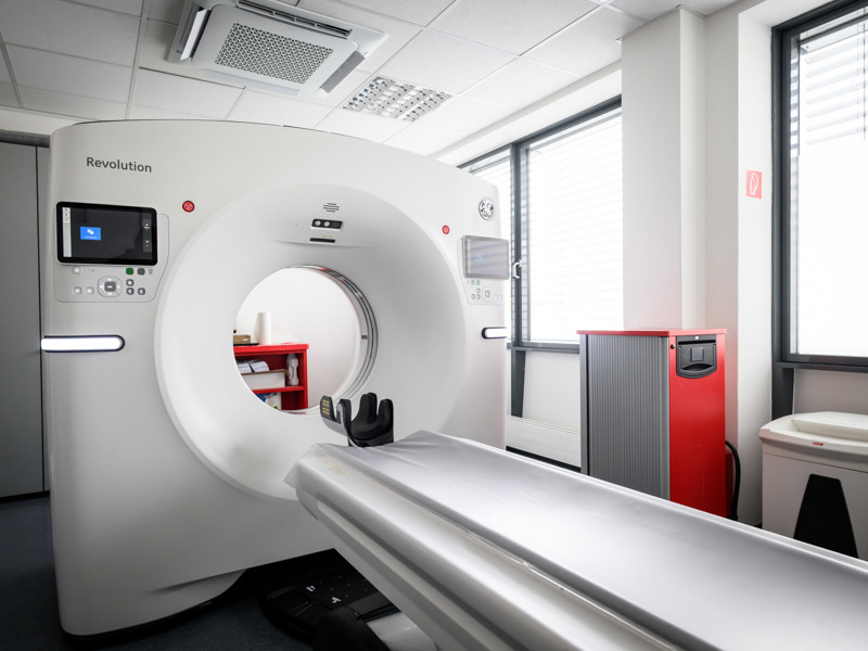 CT imaging system in a clinical suite